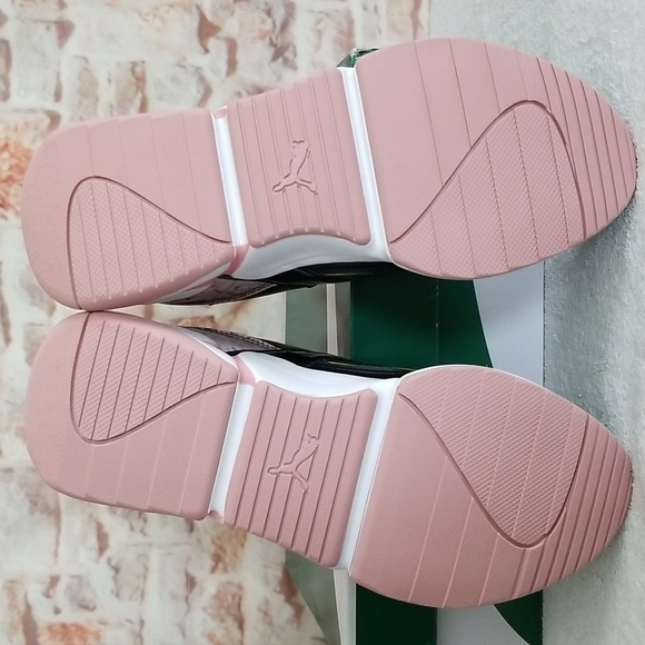 New Puma Nova 2 Shift Sneakers - Picture 6 of 8
